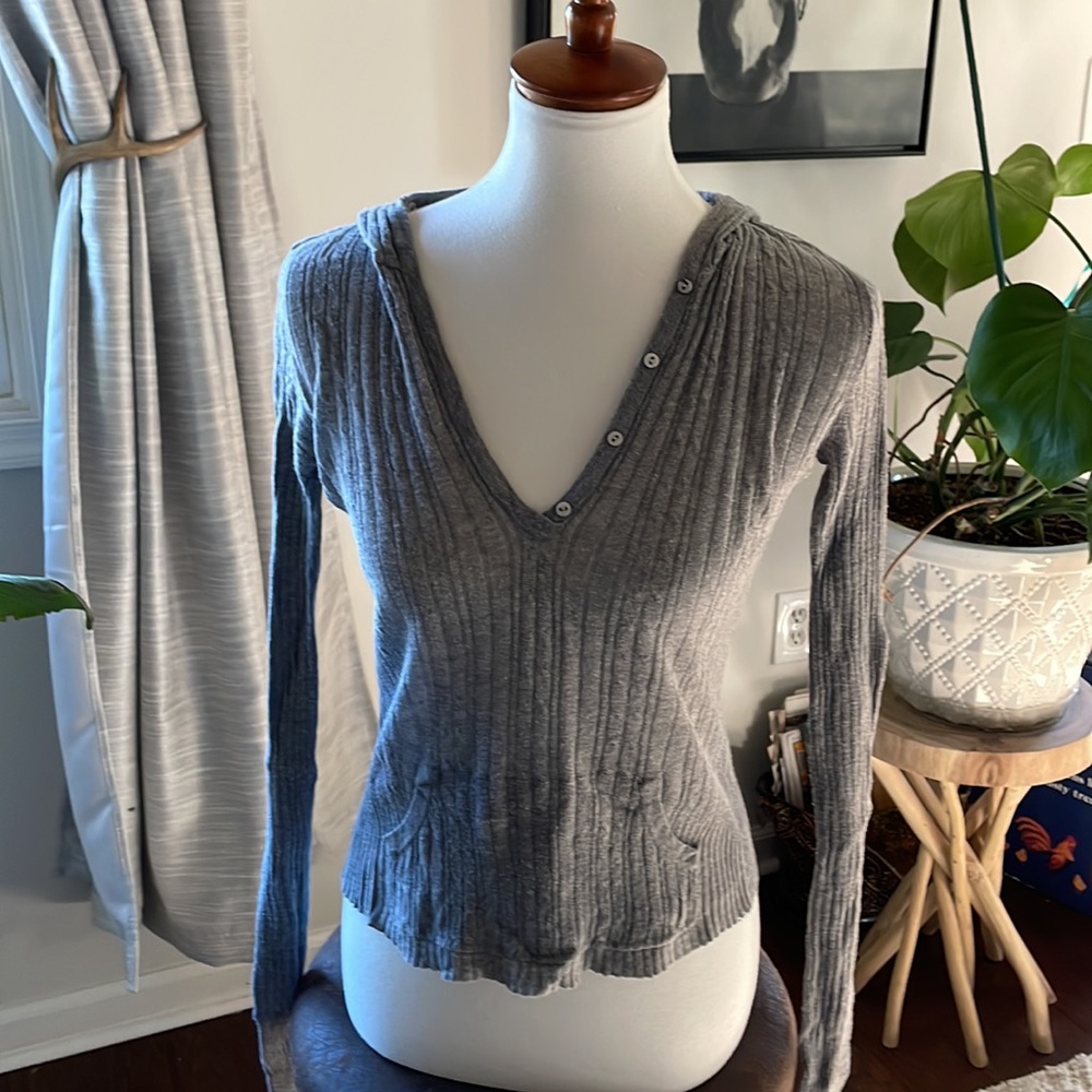 PacSun Lilu lightweight sweater (M)